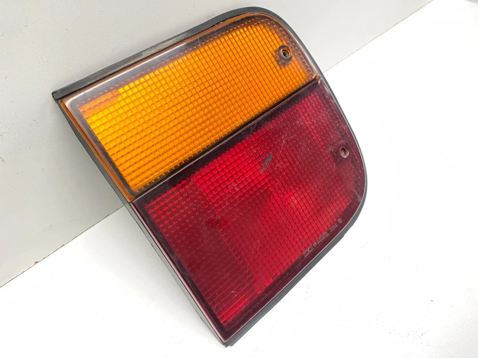 1989 - 1995 MAZDA MPV REAR LEFT DRIVER SIDE INNER TAIL LIGHT LAMP OEM, 166-58412 - Image 3 of 4
