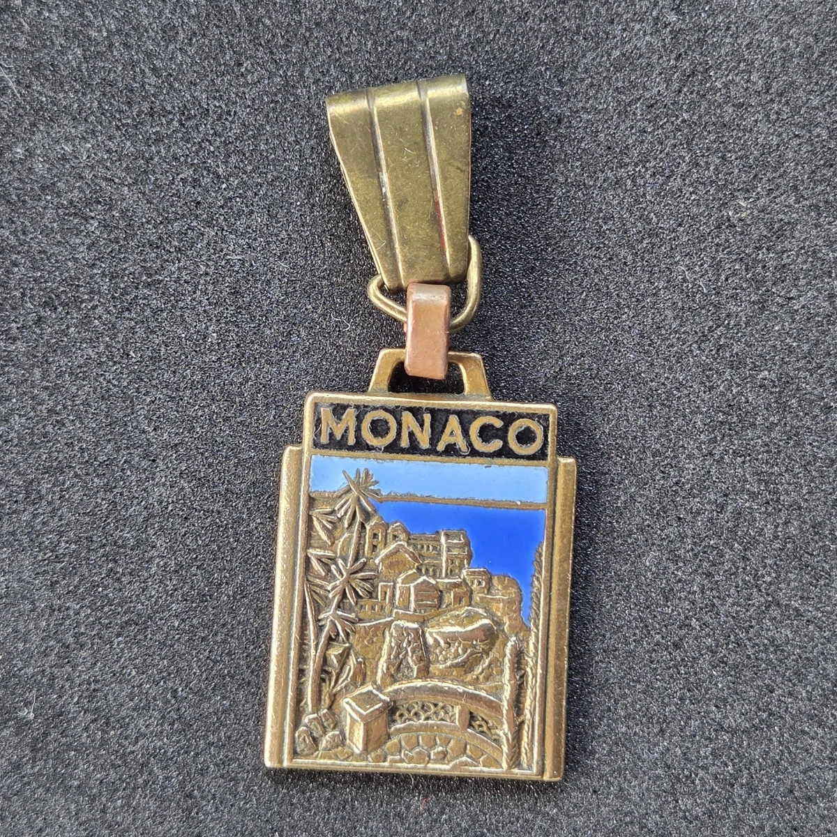 PORTE CLE CLEF FAMY LES PRODUITS SONT VOS AMIS RARE VINTAGE ANCIEN COLLECTION