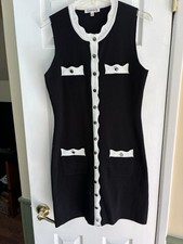 Nanette Lepore Women’s Medium yBlack White Sweater Dress Pockets