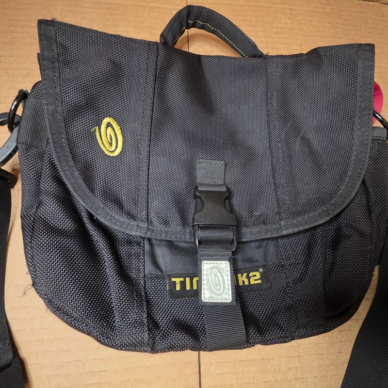 Vintage Timbuk2 Black Classic Messenger Bag - Used
