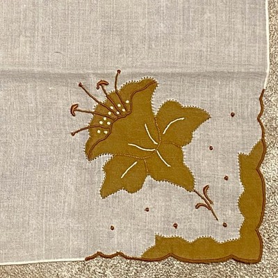 NWT Vtg DESCO Brand Appliquéd Lilly Madeira Polyester Cotton Hanky Foil Label