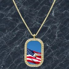 Gorgeous USA American Flag Pendant Necklace Photo Design Vibrant Gold Tone Item