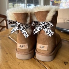 Woman s Ugg boots with bow
