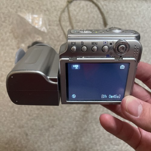 Cámara digital Nikon COOLPIX S4 6,0 MP - En caja - Plateada - ENCIENDE PERO SIN IMAGEN - Imagen 4 de 8