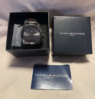 Tommy Hilfiger Men's ''The Essentials'' watch model 1791522 w/brown Leather Strap