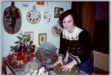 Vtg Color Snapshot Smiling Woman Crafting Christmas Centerpiece Novelty Sweater