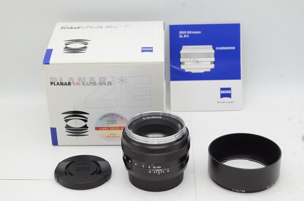 Carl Zeiss Planar T* 50mm F1.4 ZE Canon EF mount MF full Carl Zeiss Planar T* 50mm F1.4 ZE Canon EF mount MF full