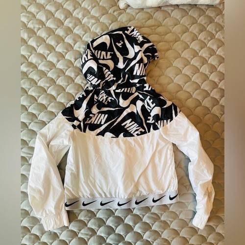 Nike girls large windbreaker jacket - Picture 5 of 5