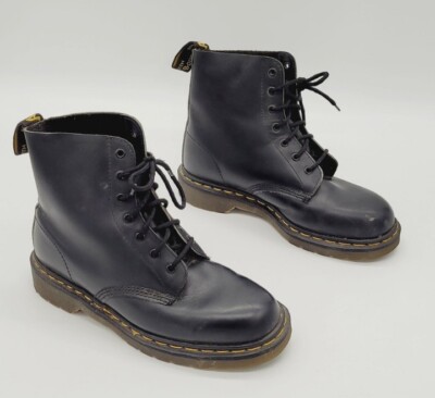 Dr. Martens 8240 The Original 1993 Black Leather Boots Men's Size