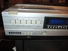 Sanyo VCR-4400 VTG Video Cassette Player Recorder Betamax BII/III.Parts O/repair