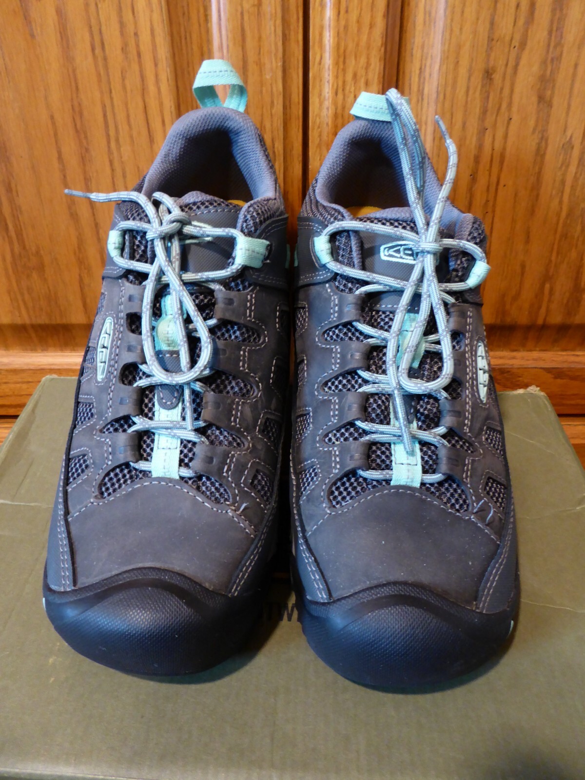 Come nuovo! Keen Scarpe da Escursionismo Donna Targhee Vent Grigio Sneakers 11 Medium (B M)