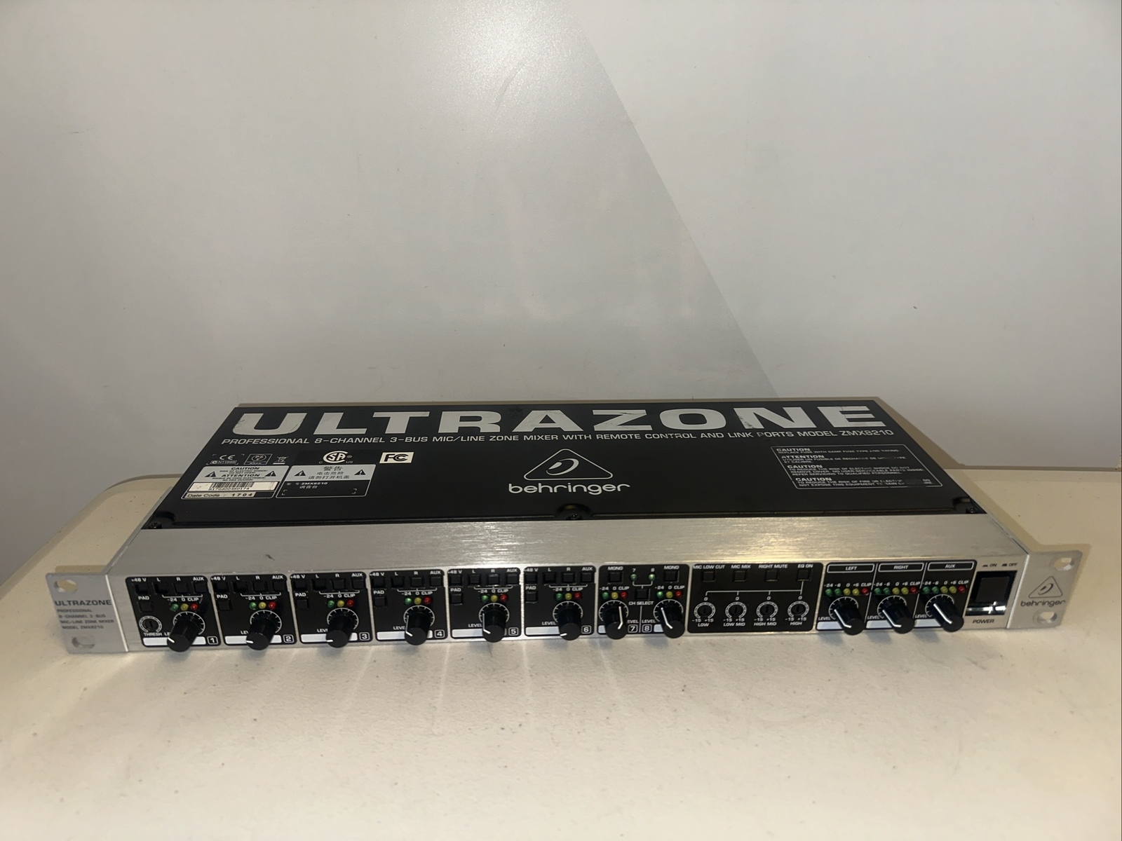 Behringer ZMX 8210 UltraZone Professional 8-Channel 3-Bus Mic/Line Mixer