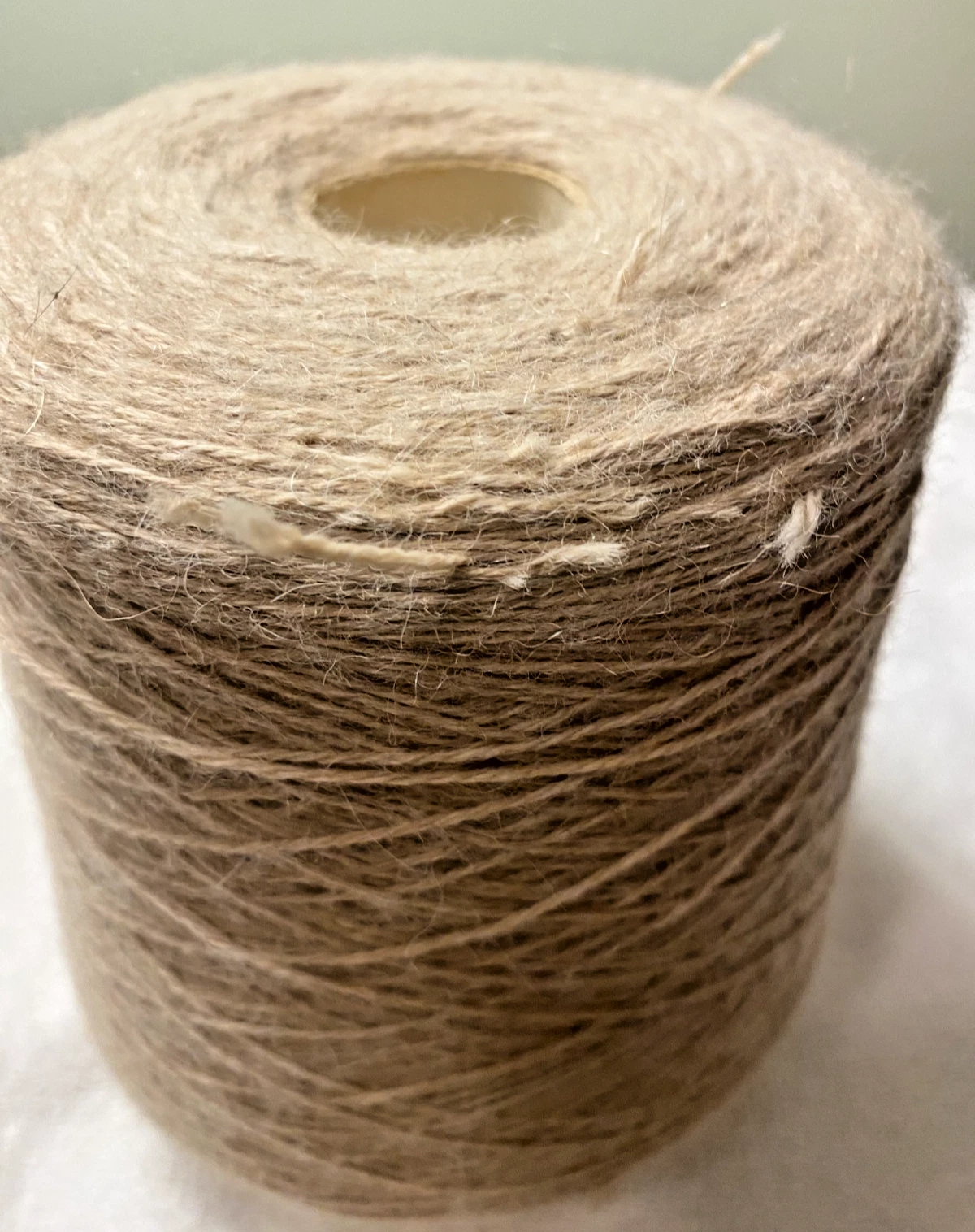 Huge 2 lb. 07oz Cone of INCA TOPS Mill 100% Baby Alpaca Yarn 3ply Milky White image 3