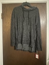 Great Sweater Hoodie. Size Medium. New With Tags. Great For Fall And Winter 