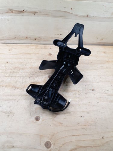 Genuine Yamaha YZF R1 2015-2016 Plate Holder 2CR-2162R-00 - Picture 9 of 9