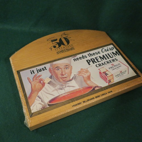 Grocery Super Valu Stores 50th Anniversary Nabisco Premium Cracker Wood Plaque - Picture 7 of 8