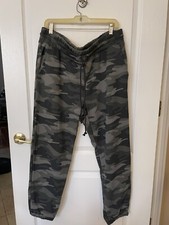 Women's WILD FABLE Responsible Style Camo Green Black Sweatpants  Size XL