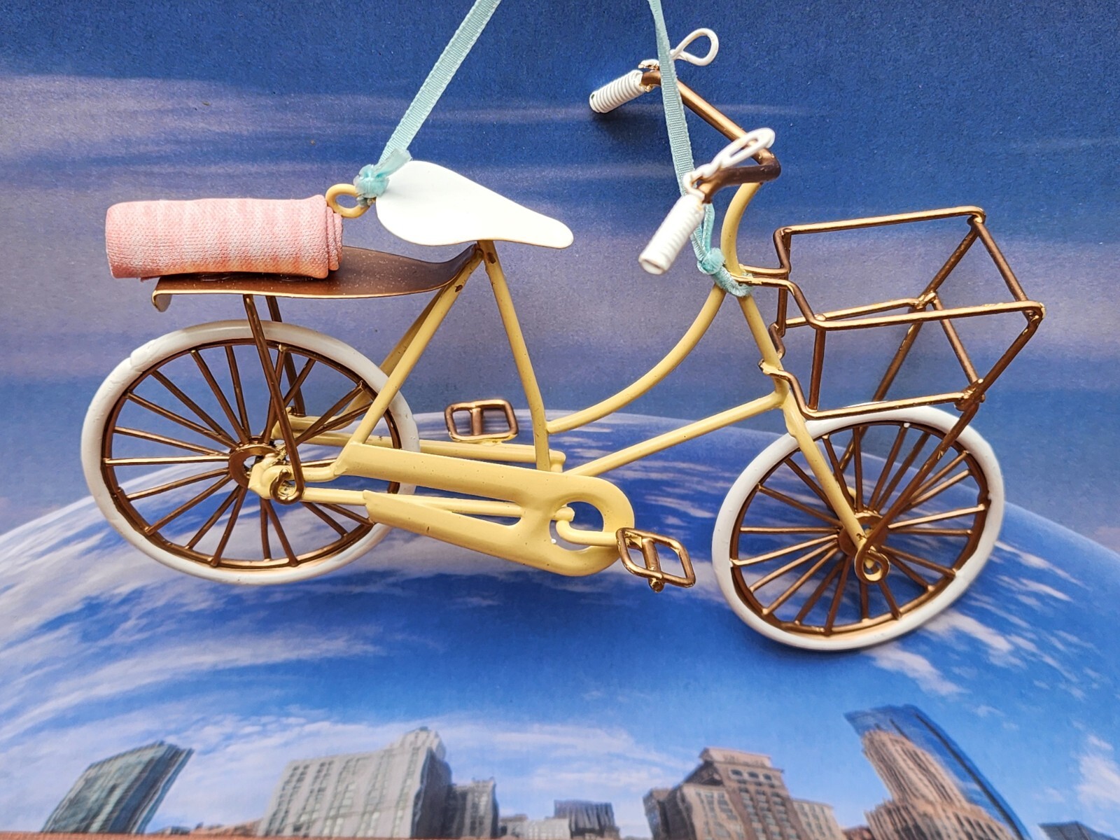 Bike W/ Blanket  Christmas Ornament Nwt