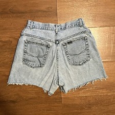 Vintage Chic Jeans Light High Waisted Shorts Denim Y2K 26 Waist