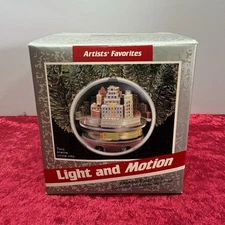 Vintage Hallmark Keepsake Light And Motion Metro Express Ornament 1989 *Works*
