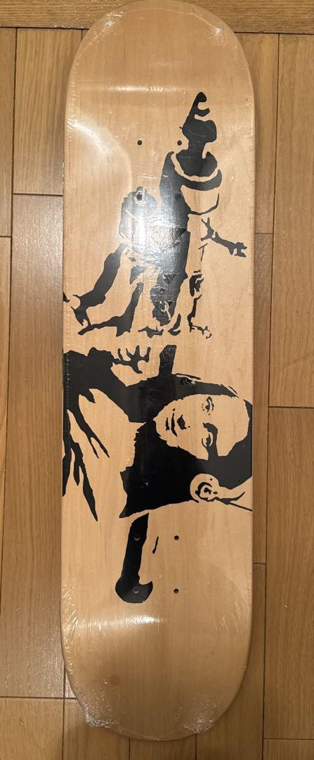 BANKSY SKATEBOARD DECK MONA LAUNCHER