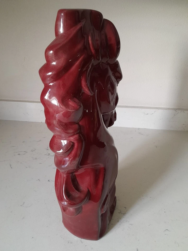 Rara escultura de cabeza de caballo estilo ajedrez cerámica esmaltada roja MCM 1960 de colección 15" Foto 4 de 4
