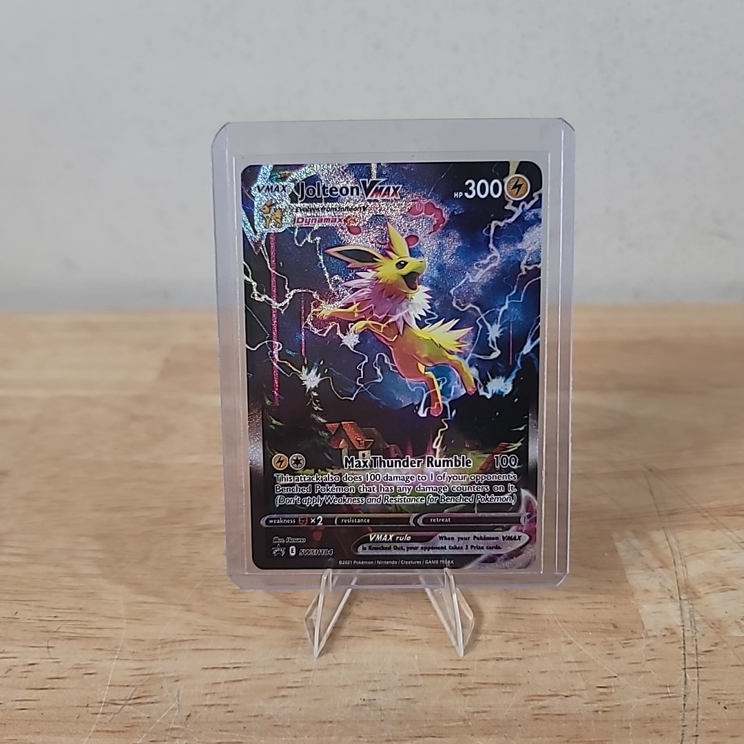 Jolteon Vmax SWSH184 Sword & Shield Premium Collection Promo Pokemon Card