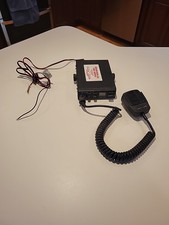 Realistic TRC-479 40 Channel CB Radio Transceiver With Mic