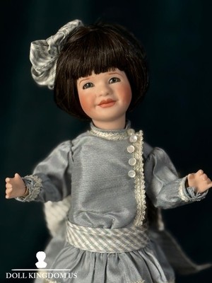 MIB Wendy Lawton  Absolutely Abigail  Wooden Body 9  Doll LE 250 Box/COA/Tag