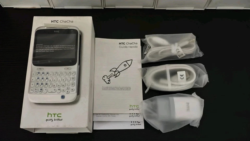 HTC Cha Cha 3G Android Smartphone NEW Super rare white colour - Image 4 of 4