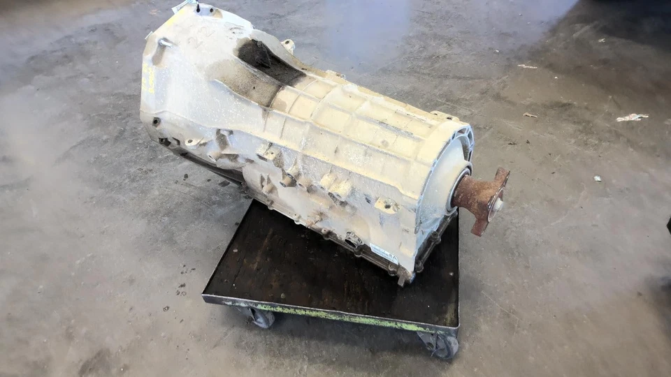 Used Automatic Transmission Assembly fits: 2016 Ford F350SD PICKUP AT 6 speed 6R - Imagem 3 de 4