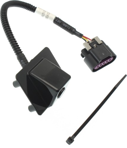 New Back Up Camera For GMC Yukon XL 1500 2007-2013 - Picture 3 of 6