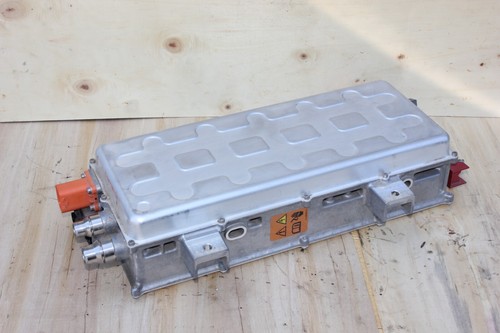 OEM MOPAR BATTERY CHARGER MODULE FOR 2022-2025 CHRYSLER PACIFICA VOYAGER - Picture 3 of 6