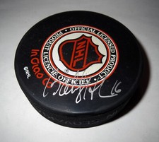 New Jersey Devils SIGNED STANLEY CUP 1999 NHL HOCKEY PUCK - BOBBY HOLICK 16