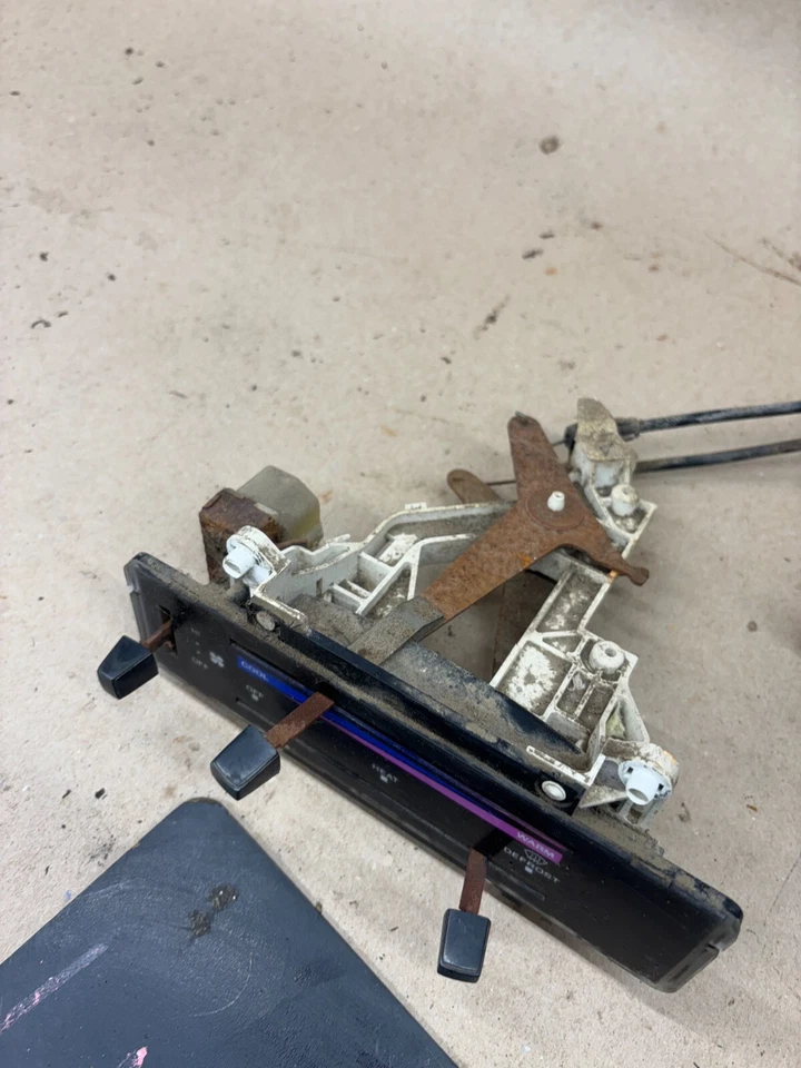 1980 - 1986 F150 F250 F350 加热器加热控制 SWTCH 工作组件带电缆 — 第 4/4 张图片