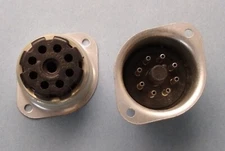 Amphenol 86-CP8 Octal Accessory/Power Plug in Recessed Mounting Shell NOS