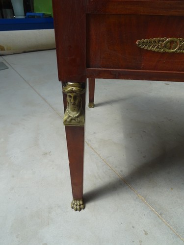 Scrivania da centro Ritorno d'Egitto in mogano con bronzi fine 1800 Francia - Foto 17 di 21