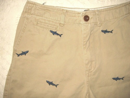 GAP KIDS SHORTS BOYS SZ 14 X 9.5" KHAKI BEIGE EMBROIDERED BLACK SHARKS COTTON EU - Picture 4 of 7