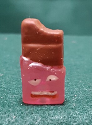 HTF Grossery Gang CRUSTY CHOCOLATE BAR Season #144 Figure