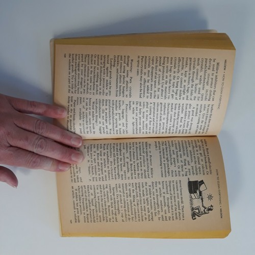 Vintage Family Circle Hints Book and How to Clean Everything Book.  - Picture 9 of 10