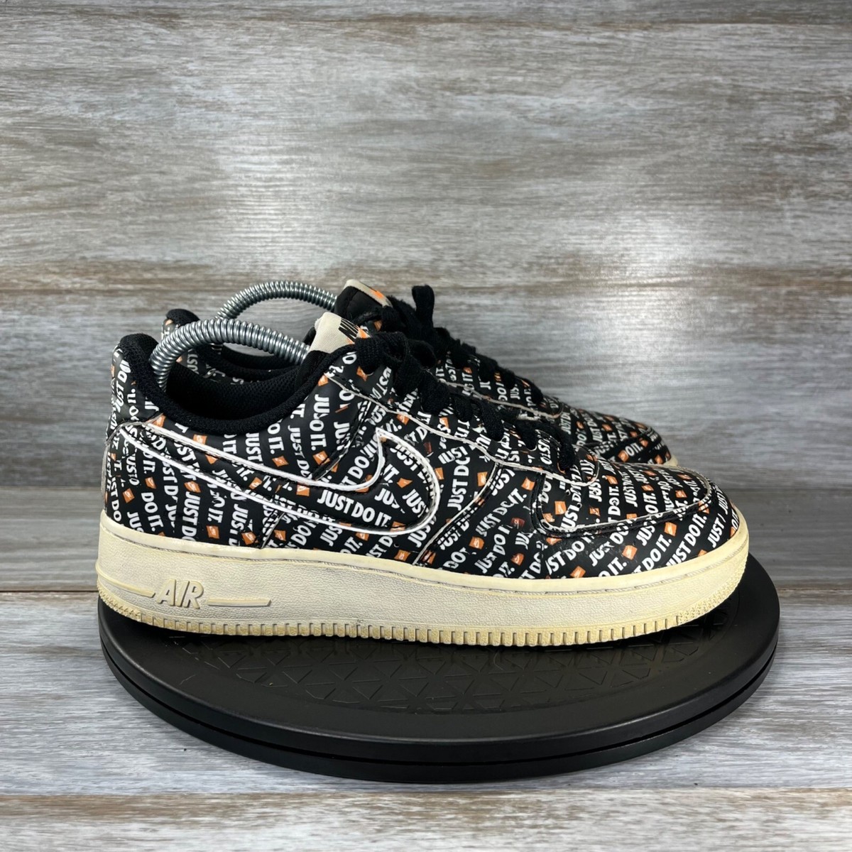 Nike Mens Air Force 1 Low '07 LV8 Just Do It Pack Black JDI Nike Mens Air Force 1 Low '07 LV8 Just Do It Pack Black JDI