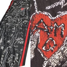 NEW $1,020 ALEXANDER MCQUEEN Black Wool Blend SKELETON GRAFFTI HEART Stole SCARF