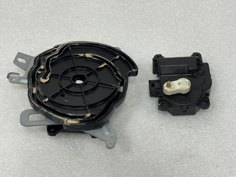 Toyota Avalon 2000 2001 2002 2003 2004 climatización calefacción ventilación aleta actuador motores Foto 2 de 4