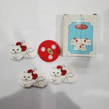 Vintage Russ Small Ceramic Wind Chime Menagerie #1852, 3 White Cats, Taiwan