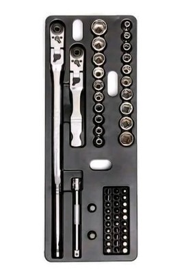 Gear Wrench Mechanic Tools Set With 1/4in. Ratchets & Sockets 55