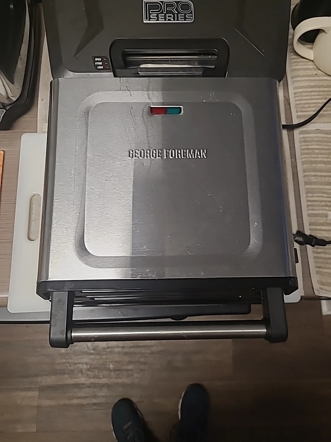 George Foreman GRS6090B Contact Smokeless Grill - Silver W/ Removable Drip Pan