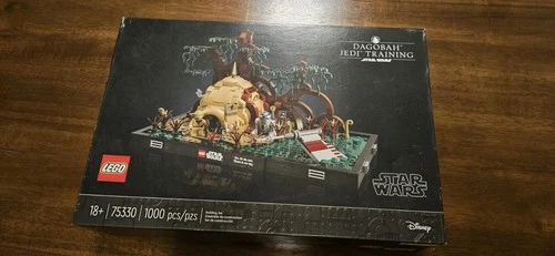 New ListingLEGO Star Wars: Dagobah Jedi Training Diorama (75330) Sealed Retired ROUGH Box