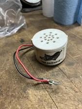 Vintage Old Original The Squeaker Cat Colonial Electric Horn Box Car Auto Parts
