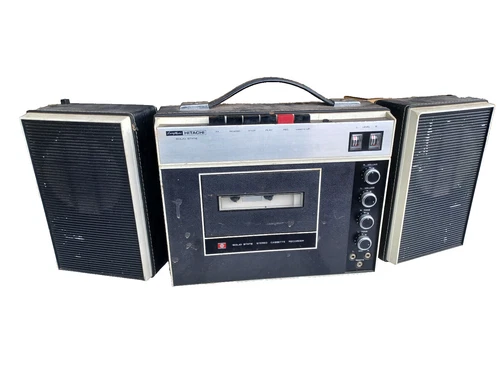 Vintage Hitachi Portable BoomBox Cassette Player Recorder w Removable Speakers