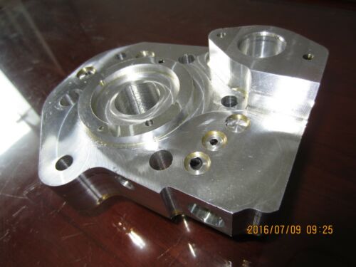 CNC machining services manufacturing precision auto spare parts 5 axis milling